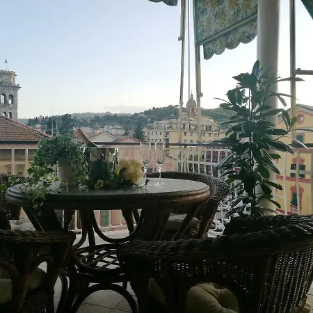 La Torre Civica * Rapallo